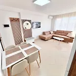 Solmare By Adriatic Living アパート ドゥラス